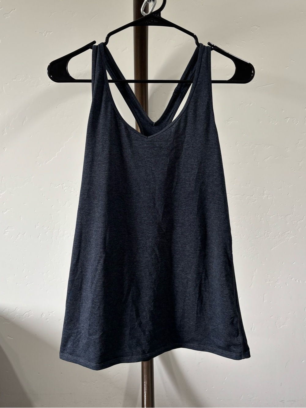 Patagonia fleur racerback tank top dark gray Size medium